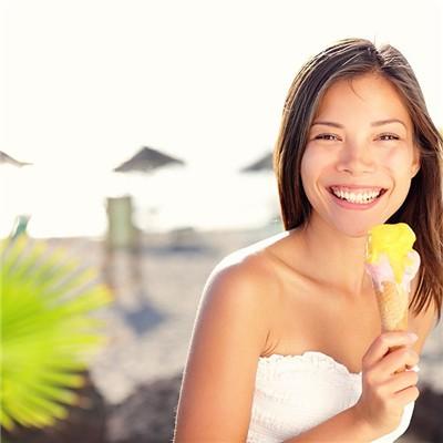 How does varicella pit repair on the face