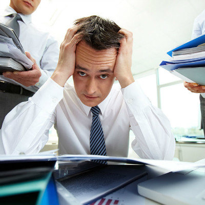 Acute symptoms of lumbar disc herniation?