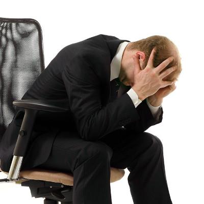 How is prepuce chapped treated